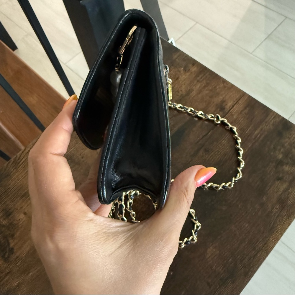 CHANEL Caviar WOC (Wallet on Chain) – 24K Gold Hardware | Versatile Black - Picture 11 of 17